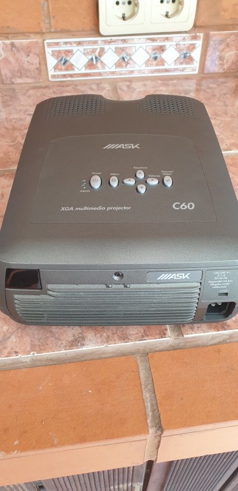 Projetor ask xga multimédia  C60