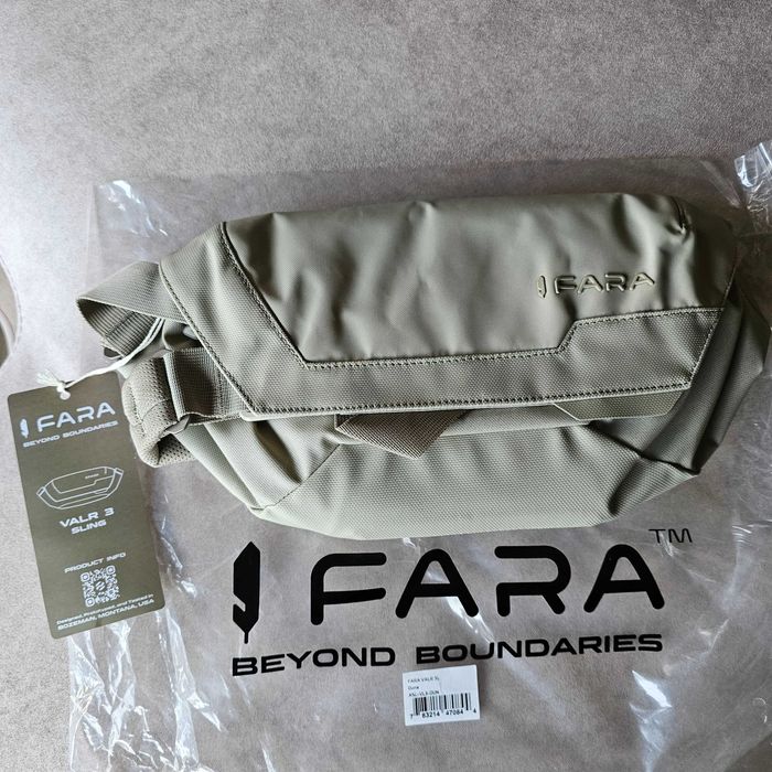 Bolsa Tiracolo Fara Feather 3L