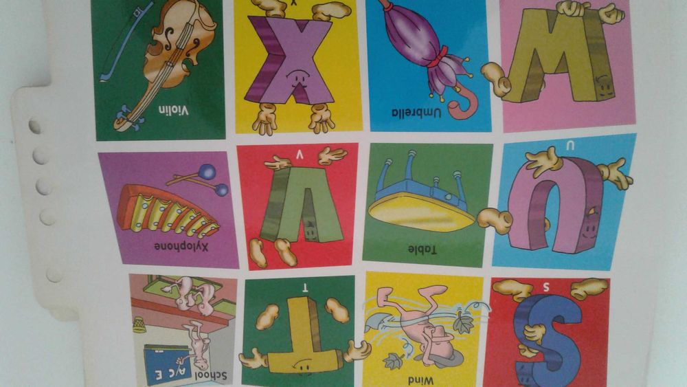 Jogo interativo do Ruca para aprender Inglês com 18 cartões