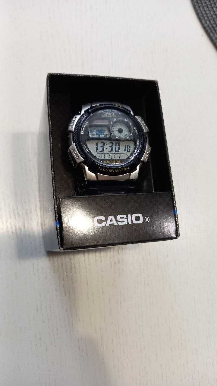 Продам годинник Casio