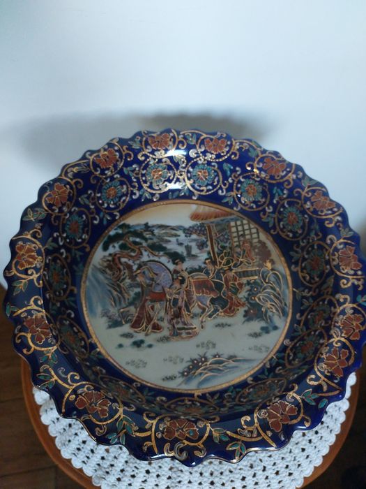 Duża patera na noce  zdobiona