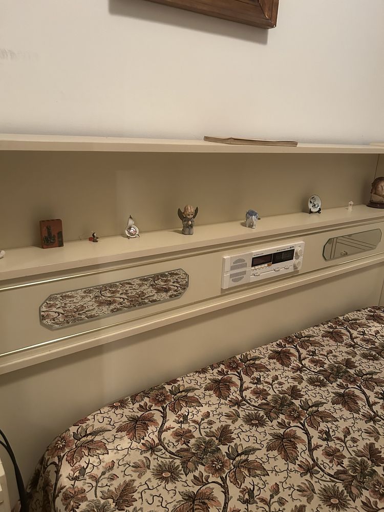 Quarto completo bege