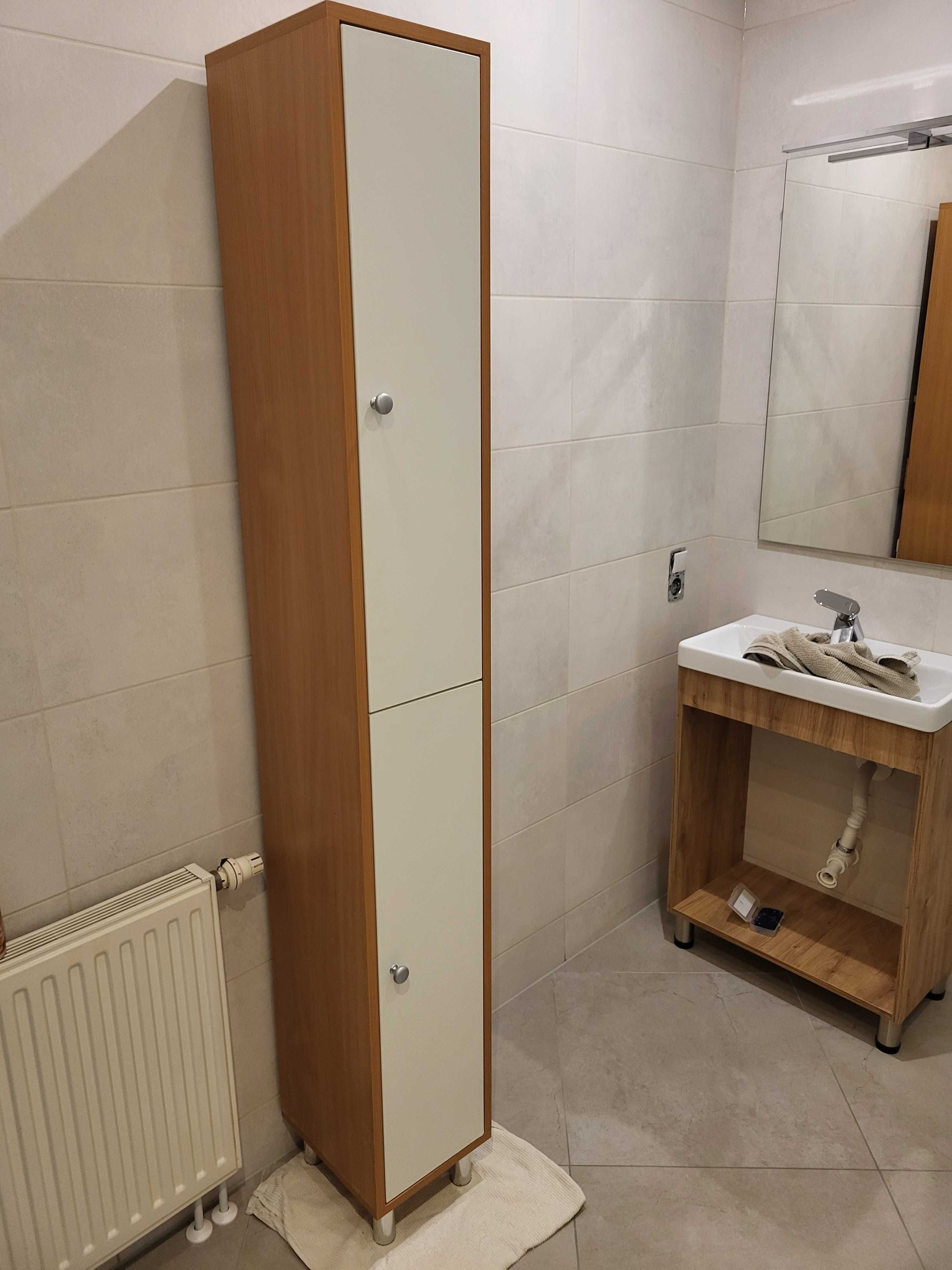 Witam do sprzedania komplet łazienkowy z umywalką.Stan dobry.
