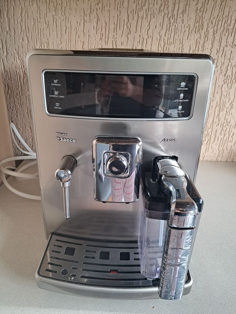 Кавомашина Philips Saeco Xelsis