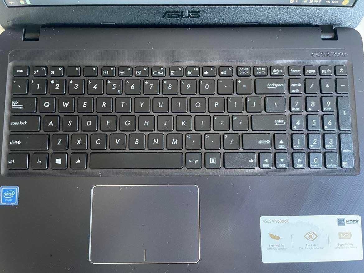 Laptop ASUS  15,6" vivobook D543MADM785