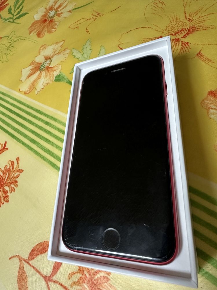 iPhone SE 2020 2* geração