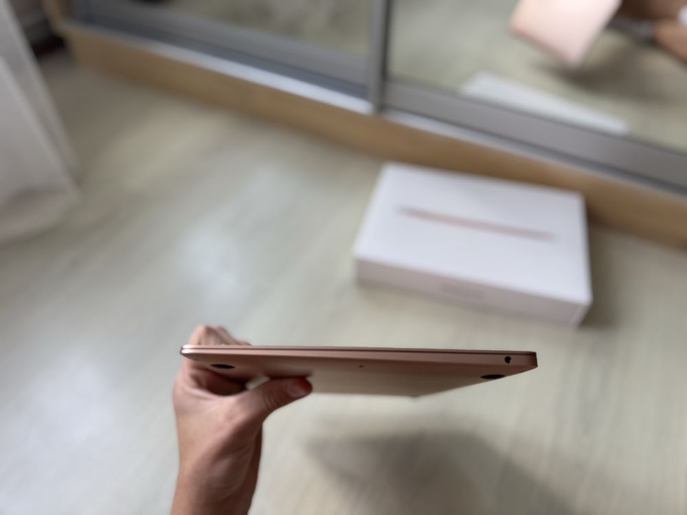 Macbook Air m1 2020 8/256