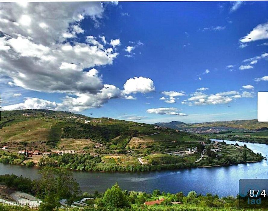 Loja / Estabelecimento Comercial T42 em Lamego (Almacave e Sé) de 3348