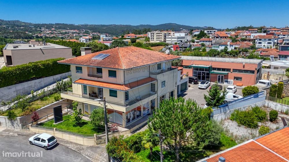 Moradia T6 para venda