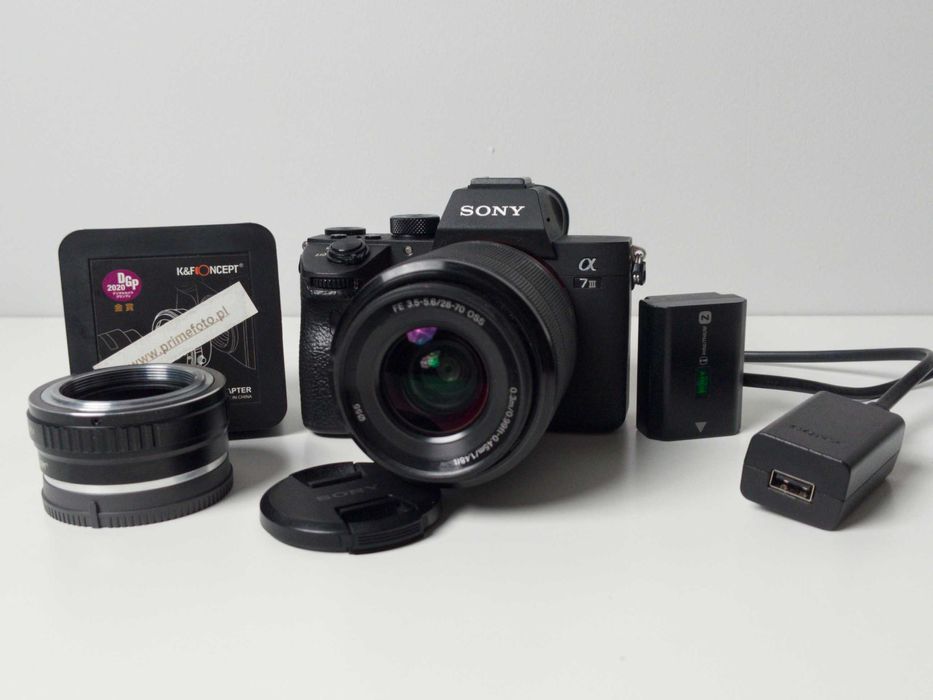 Sony A7 3 + obiektyw 28-70 + dwie baterie + adapter m42