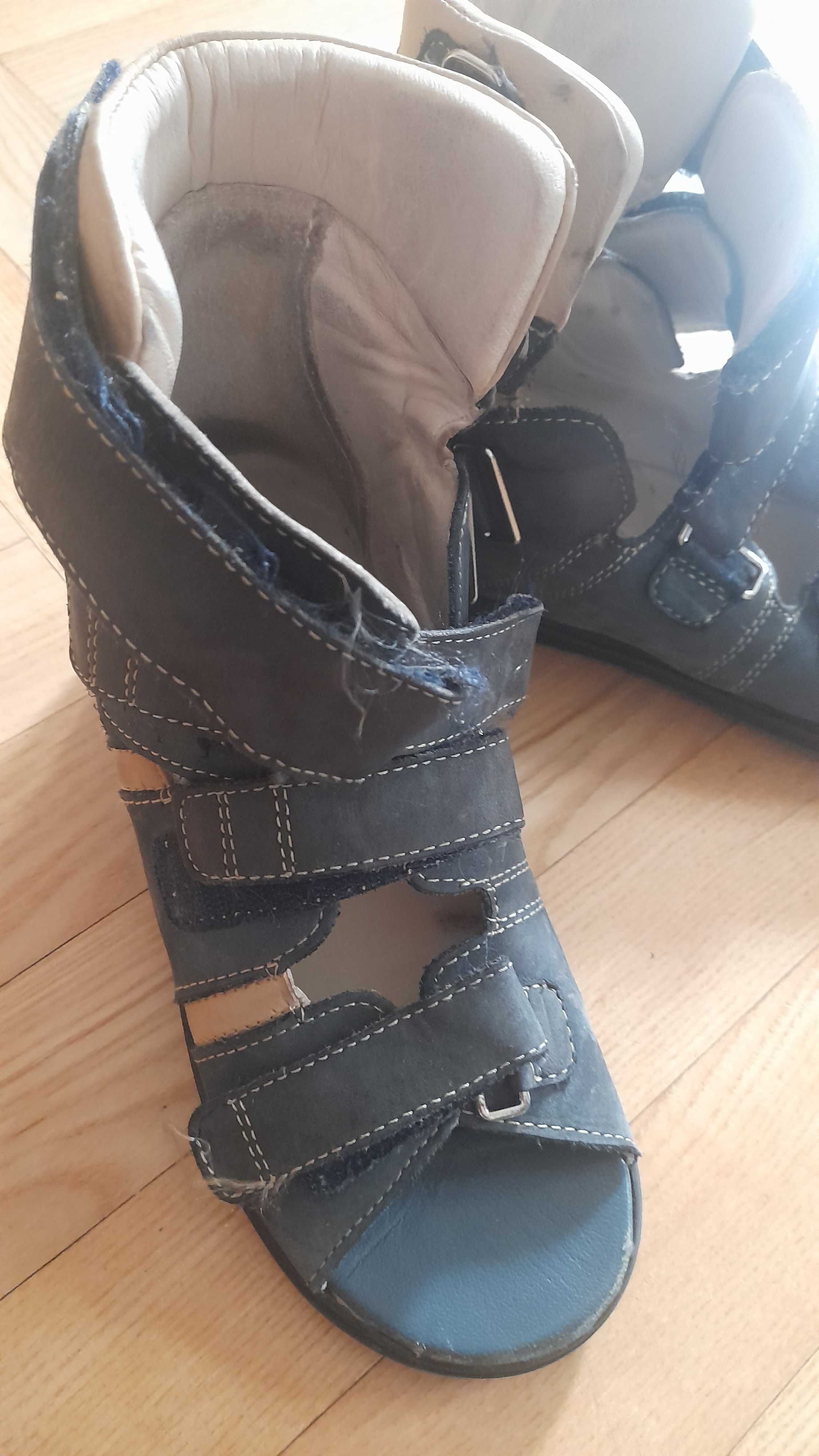 Buty ortopedyczne MEMO rozm.33