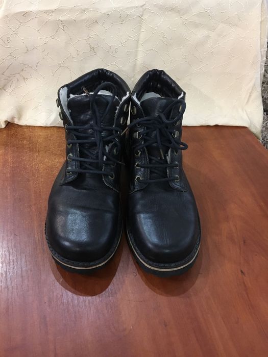 Чоловічі шкіряні,утеплені черевики 47р