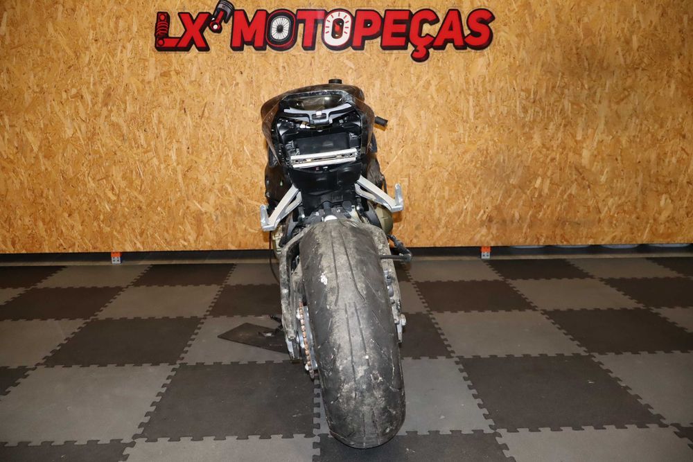 Honda Cbr 1000RR 2009 para peças.