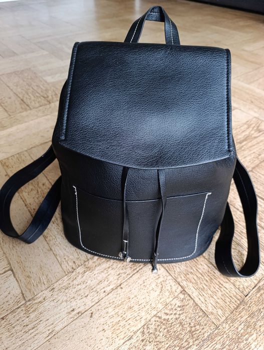 Zara plecak damski elegancki z klipsem ta na sznurkach,czarny