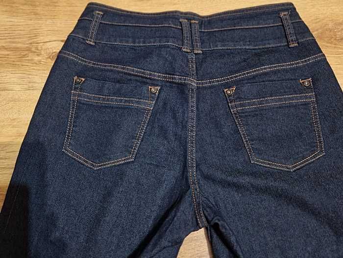 YES YES fajne spodnie jeans z wysokim stanem rozm.40/12 bdb stan