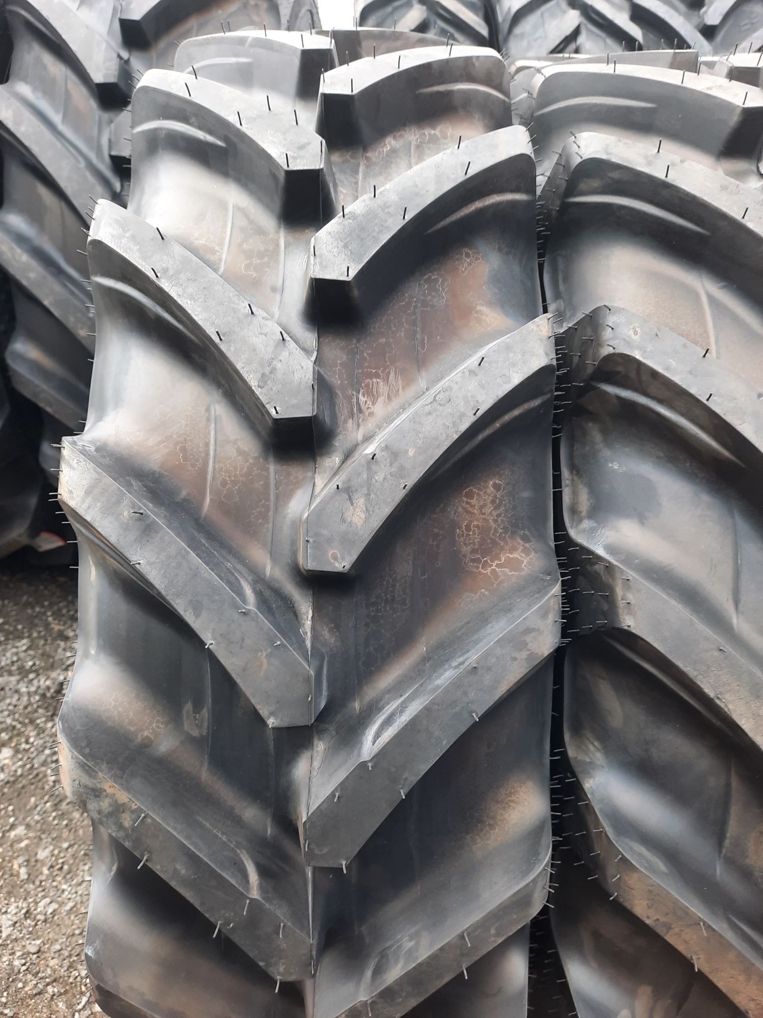 Opony nowe 360/70 R24 Alliance Agri Star II Ozka Ceat