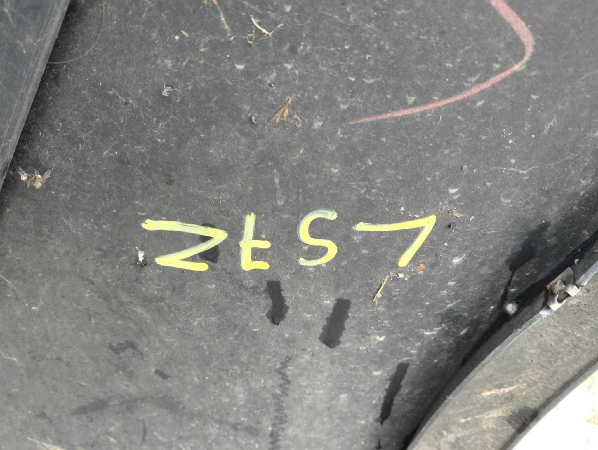 Seat Leon II 2 zderzak przód KOMPLETNY kod lakieru LC9Z CZĘŚCI inne