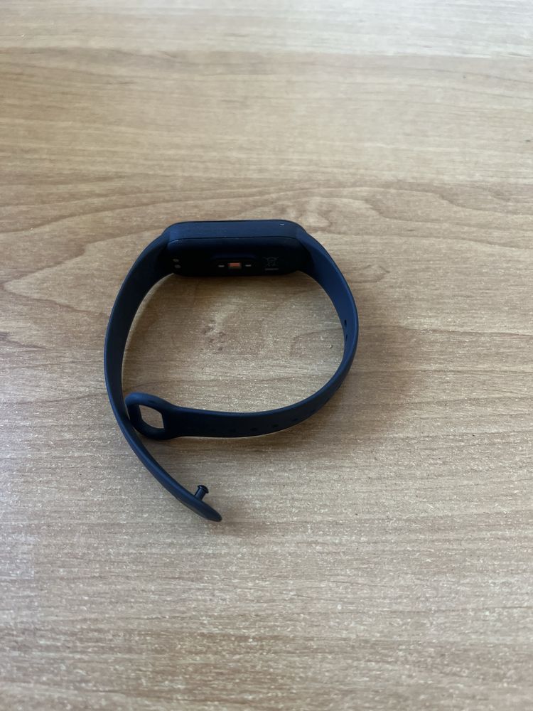 Продам недорого фітнес -браслет Xiaomi Mi Smart Band 5