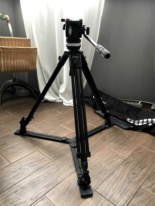 Штатив Sachtler Ace M