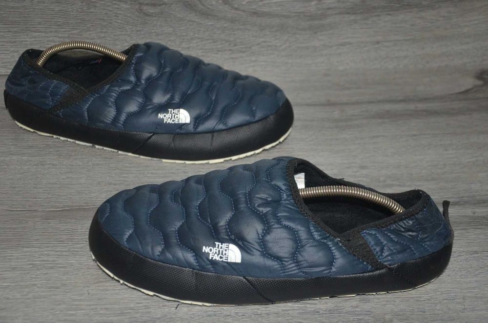 Продам тапочкі Фирма THE NORTH FACE.