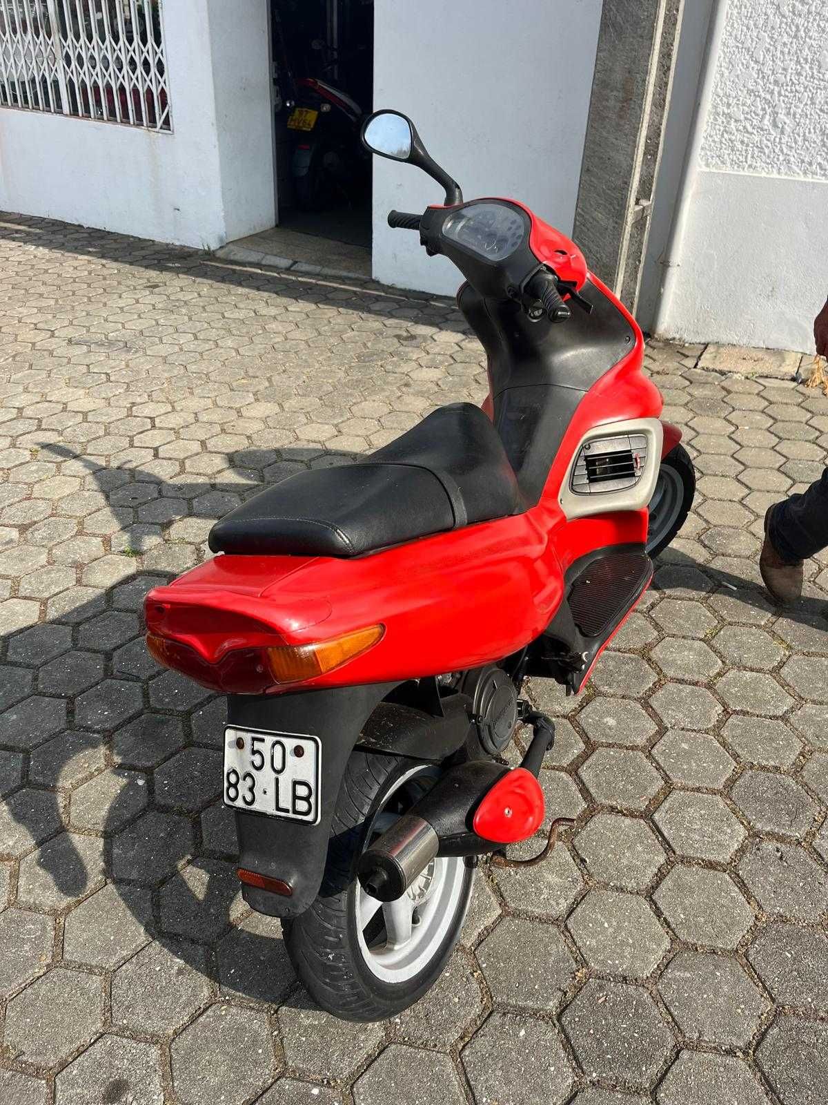 Scooter Gilera RUNNER