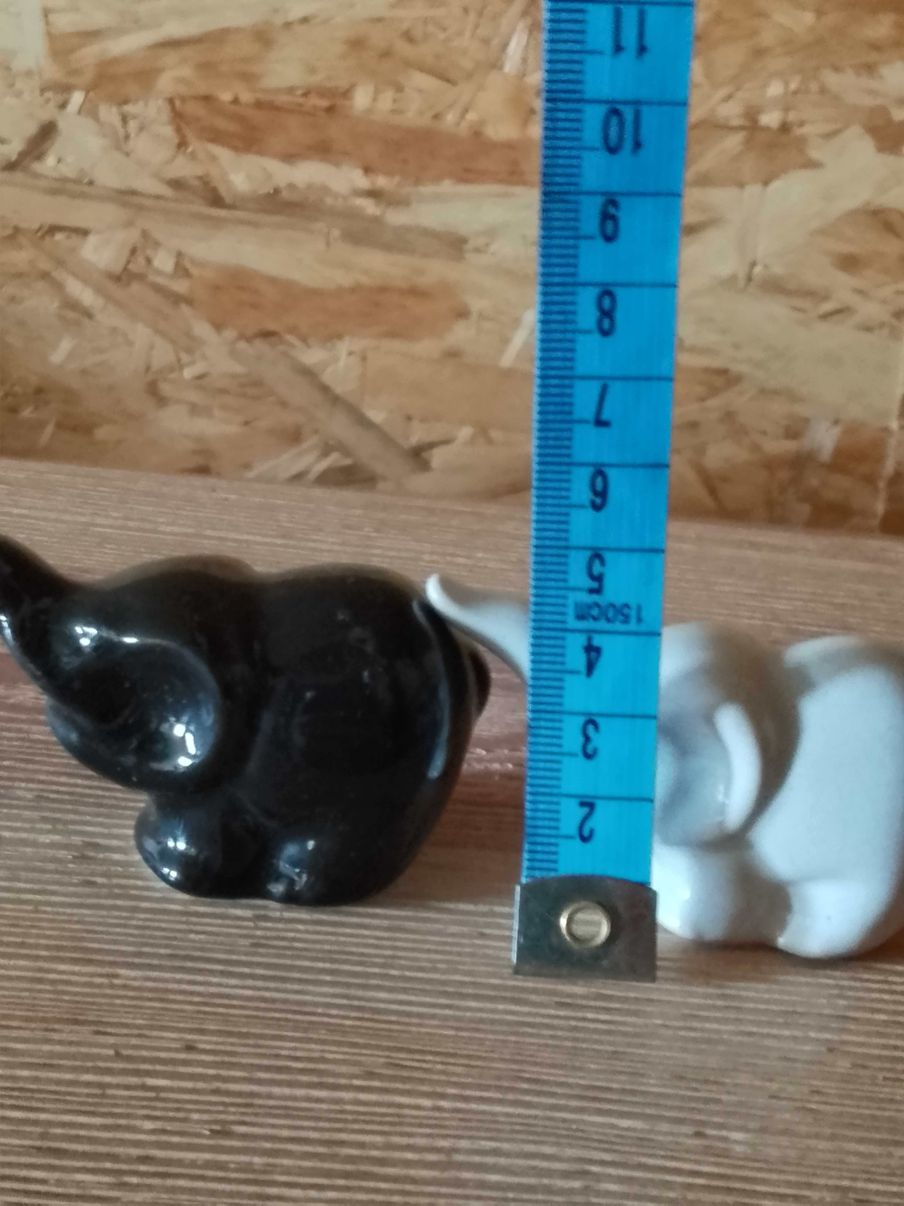 Zestaw figurek ceramicznych, słonie, słoniki