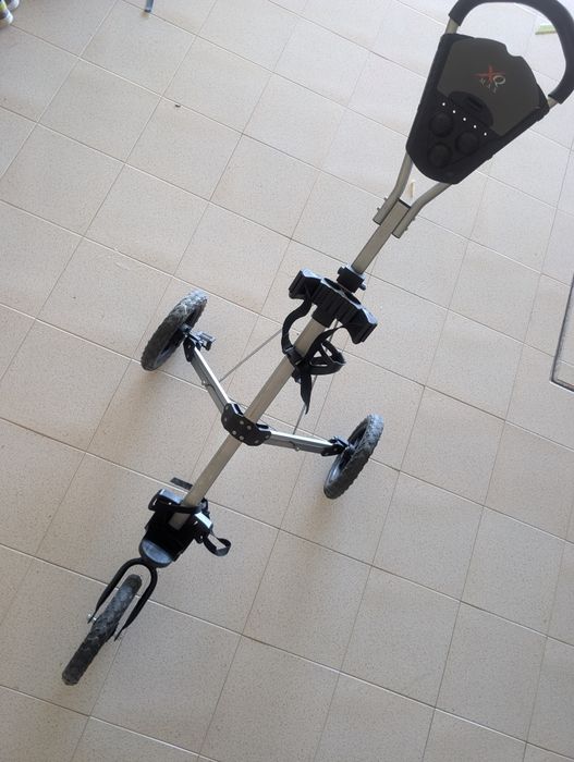 Carrinho de Golfe - 3 rodas