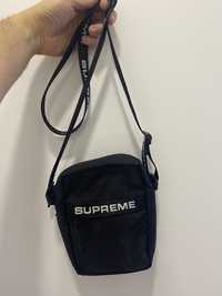 Supreme Shoulder Bag (FW22)