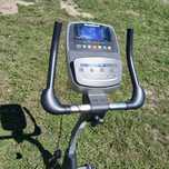 Rowerem stacjonarny. NordicTrack
