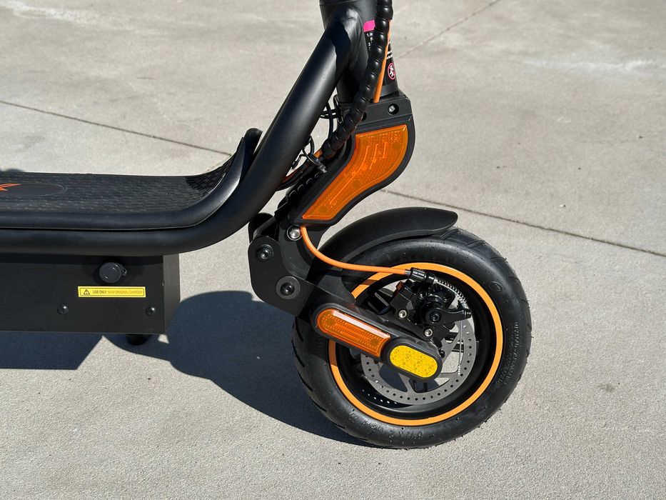 Міська модель електросамокату, до 30 км X-boost G9, Електро самокат