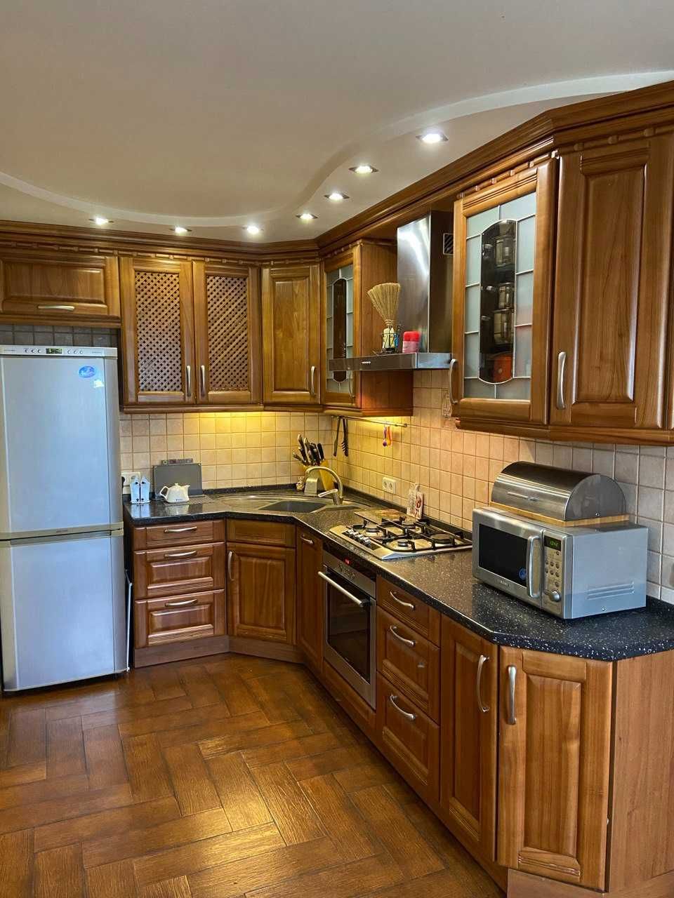 Продам будинок 90 м2 в Центрі  вул.  Курганська- УкраЇнська