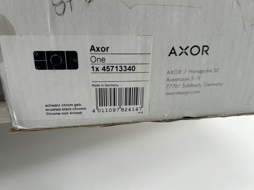 Axor One bateria prysznicowa-wannowa czarny chrom
