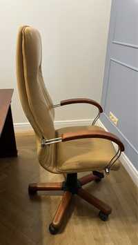 Krzeslo/ fotel obrotowy