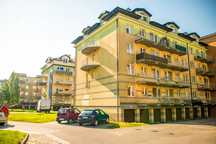 19 apartamentów od września 2025  do maja 2026, od 1950 zł / miesiąc
