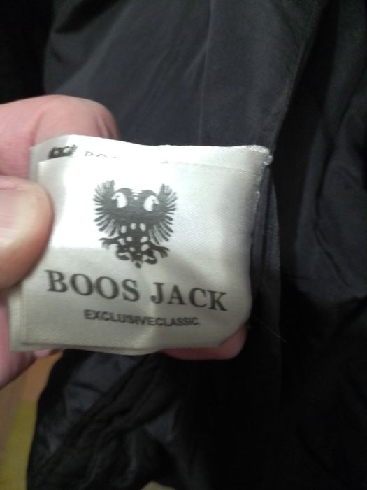 Продам зимнюю,мужскую, куртку -парку,повышенной климатической сопротив