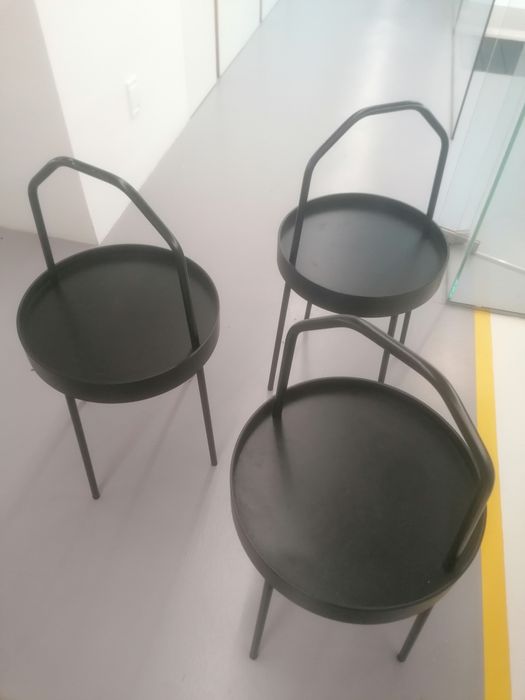 Mesa de Apoio Preta