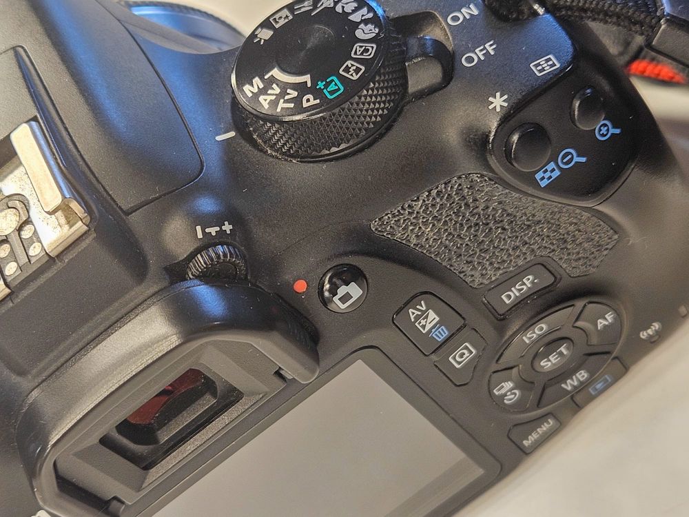 Canon aparat fotograficzny 1300d + 3 obiektywy