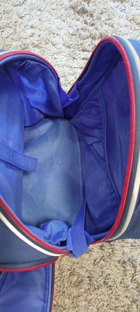 Шкільний рюкзак Kite Education FC Barcelona 36х30х20 см 19 л Темно-син