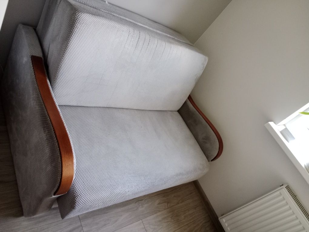 Sofa dwuosobowa rozkladana