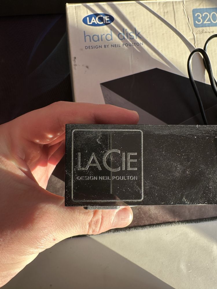 Зовнішній Жорсткий Диск на 320GB