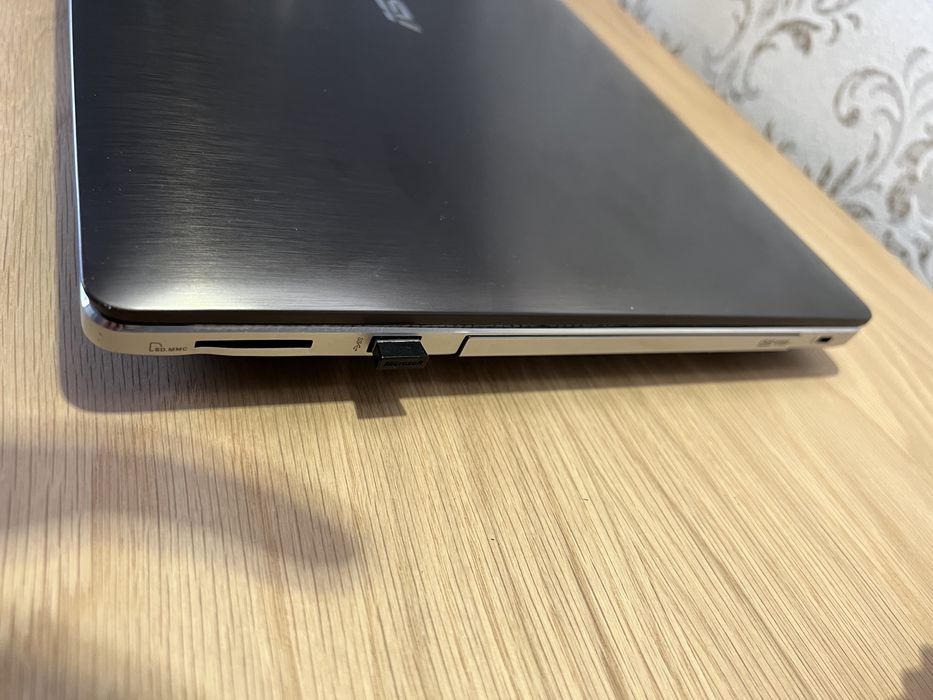 Asus N550JV-CN214H