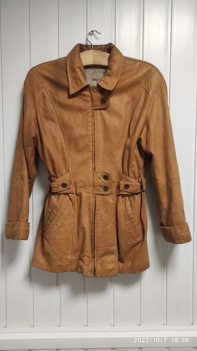 Куртки 100% натуральная кожа