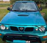 Nissan Terrano 2,4  gaz  krótki