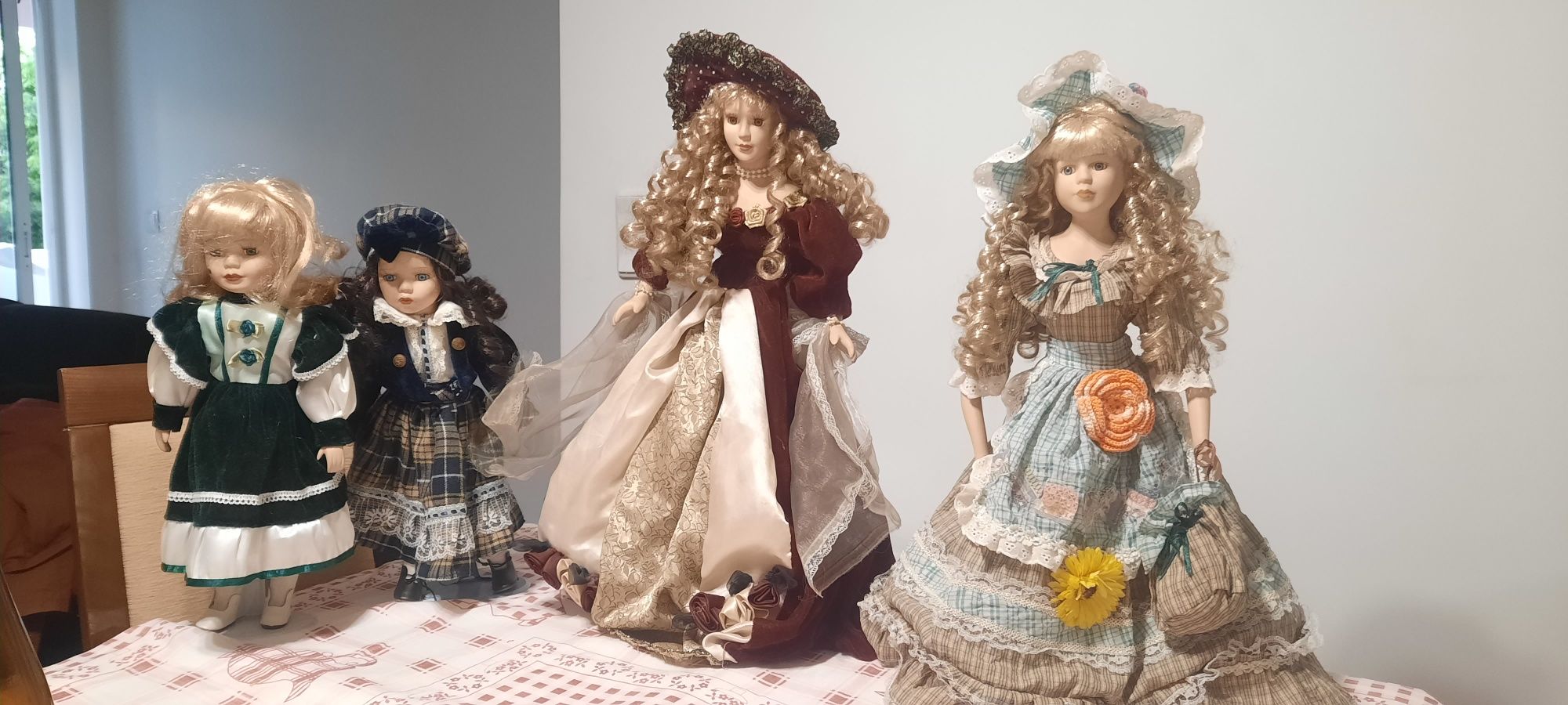 Bonecas de Porcelana