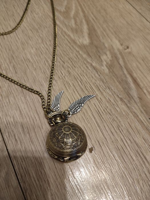 Nowy naszyjnik Harry Potter znicz z zegarem
