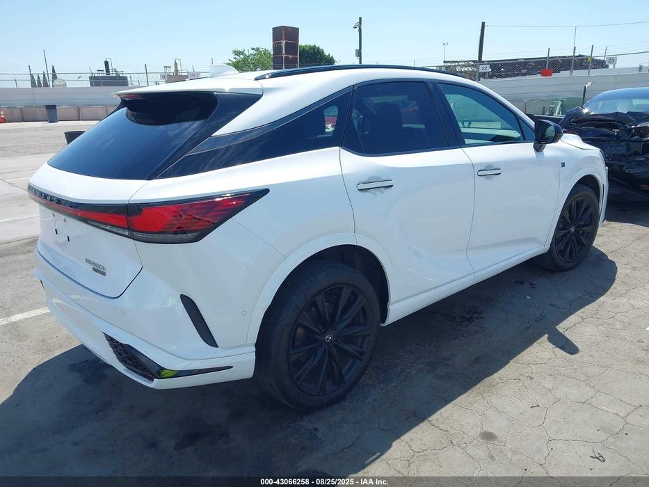 2023 Lexus RX 500h З манхейму