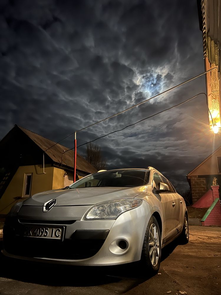 Reno megane 3 2.0 160к/с
