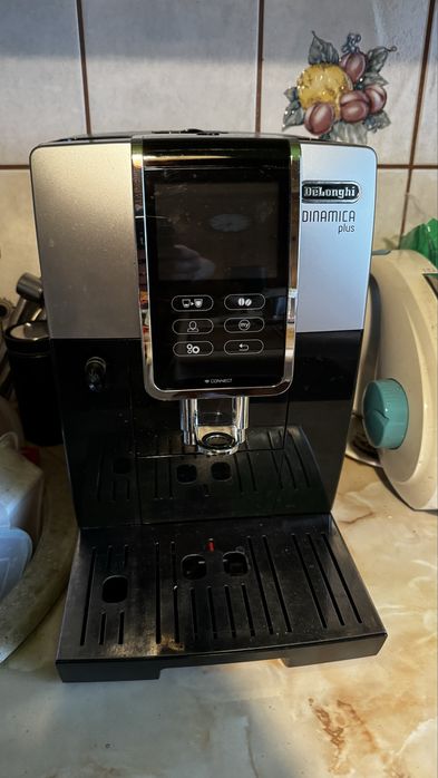 Ekspres do kawy Delonghi Dynamica PLUS