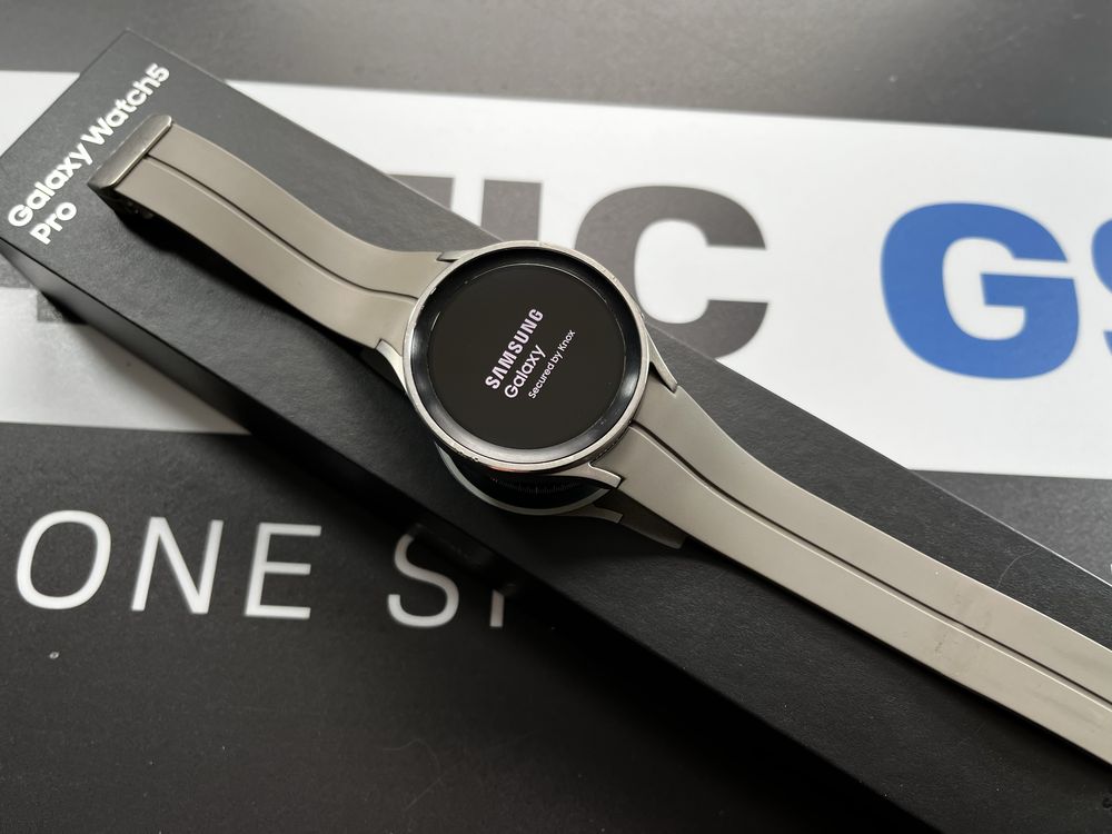 Ladny Samsung Galaxy Watch 5 Pro LTE