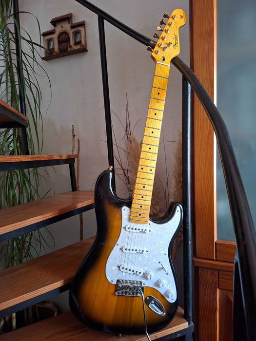 Fender Stratocaster (Replica) + Bag novo
